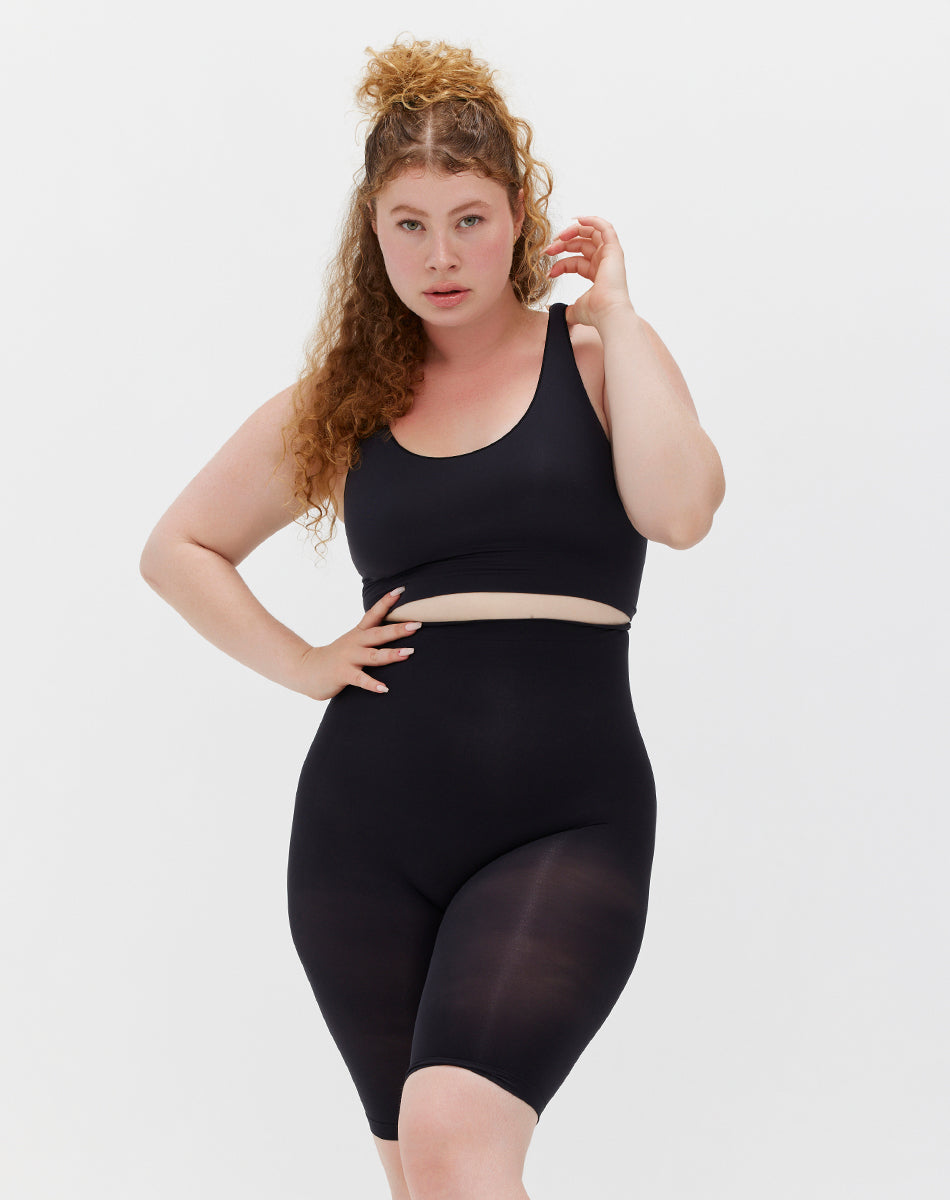 Seamless body smooth scoop neck top| Black