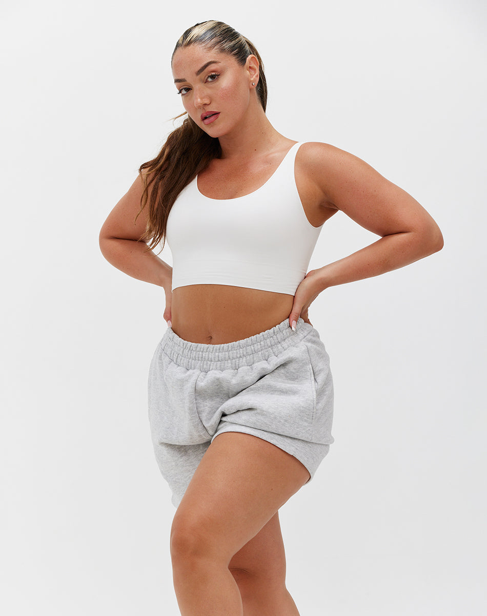 Seamless body smooth scoop neck top | Ivory