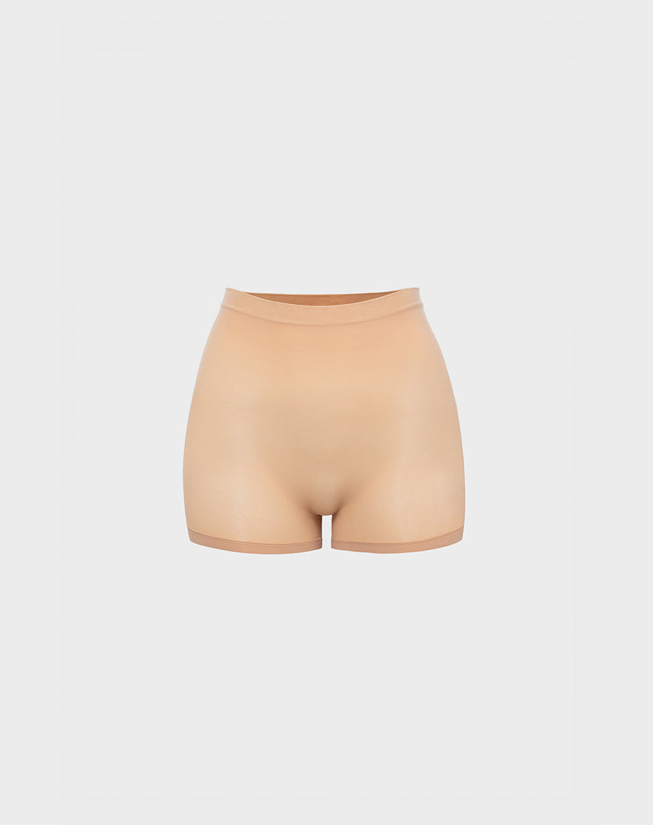 Ultra light seamless forming shorty shorts | Nude