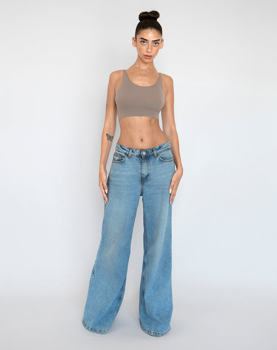 Seamless body smooth scoop neck top | Mocca