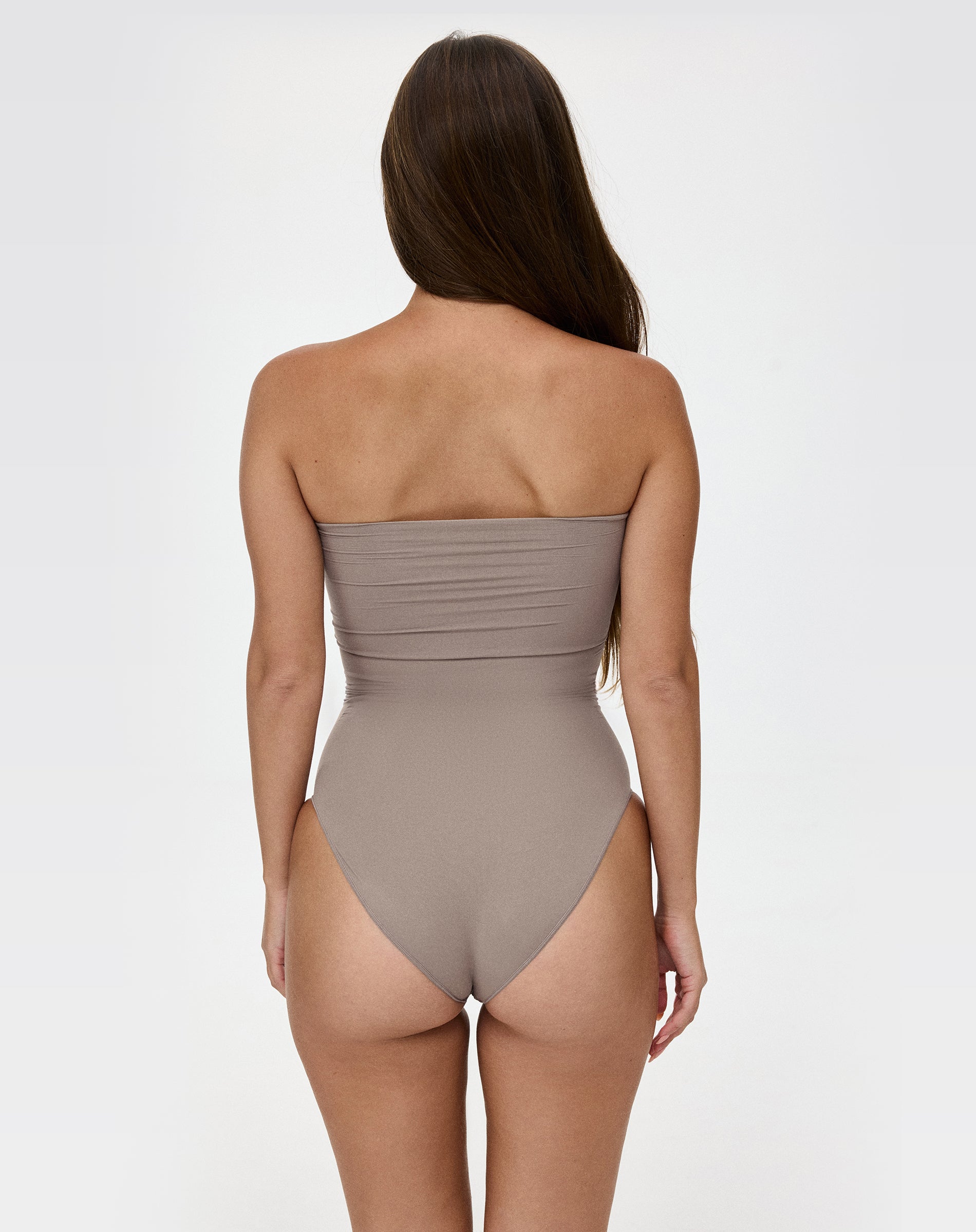 Ultra-thin seamless forming strapless bodysuit | Mocca