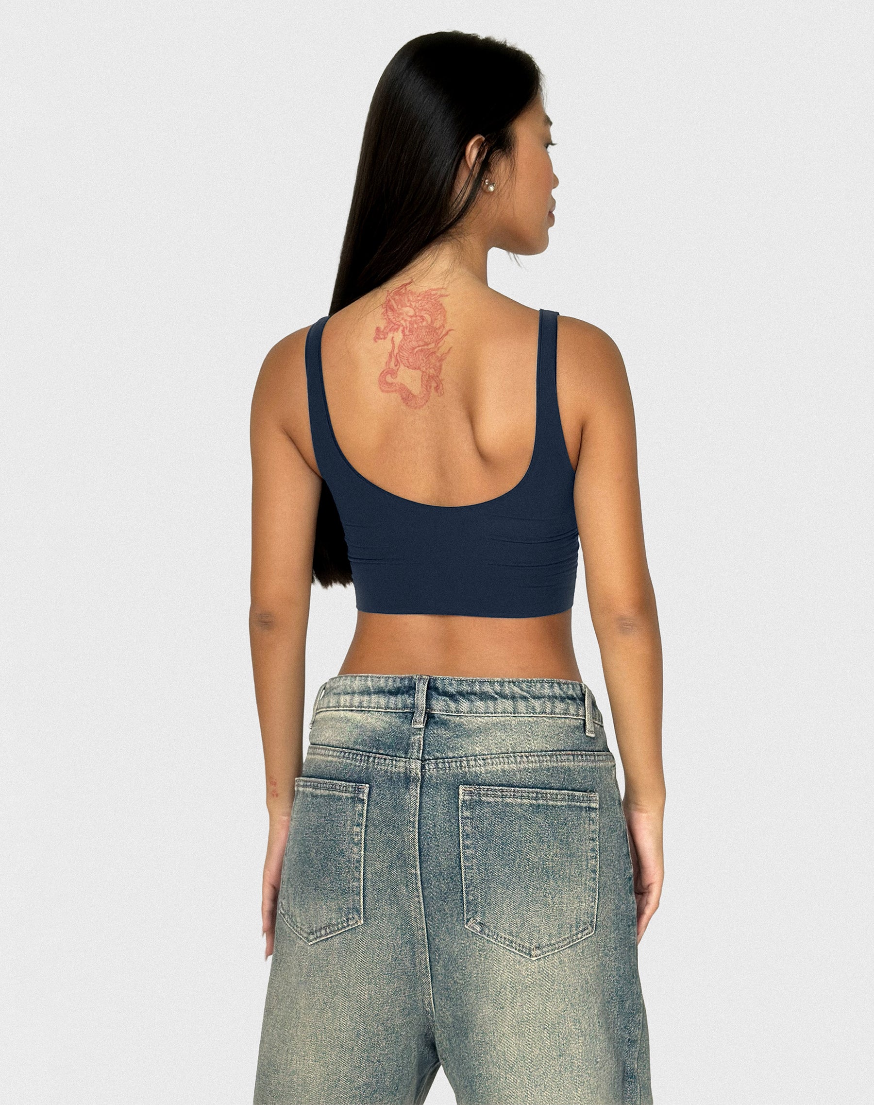 Seamless body smooth scoop neck top | Midnight